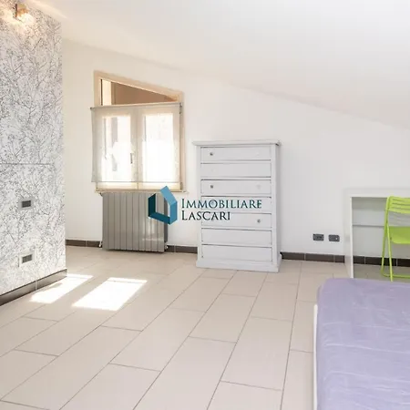 Red Luxury A Pochi Passi Dal Mare Villa *