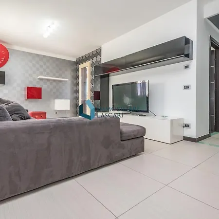 Red Luxury A Pochi Passi Dal Mare Villa *